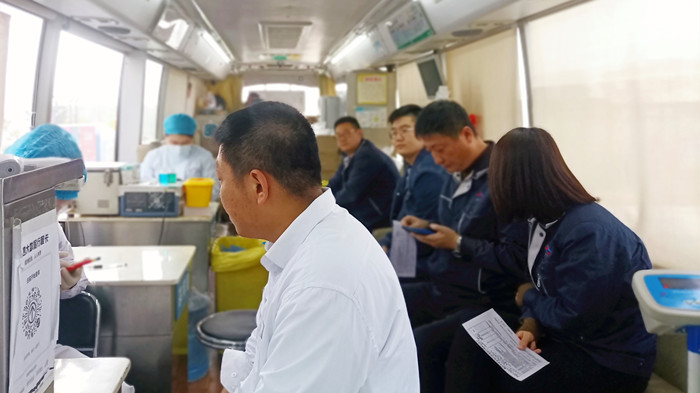 沈陽航空產業(yè)集團組織員工開展“獻熱血、踐初心”無償獻血活動